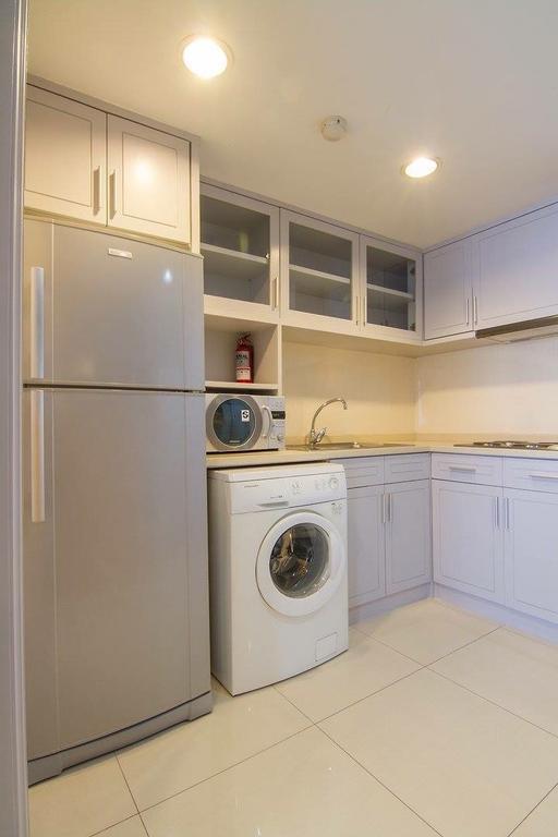 Antique Palace Apartment Bangkok Ngoại thất bức ảnh